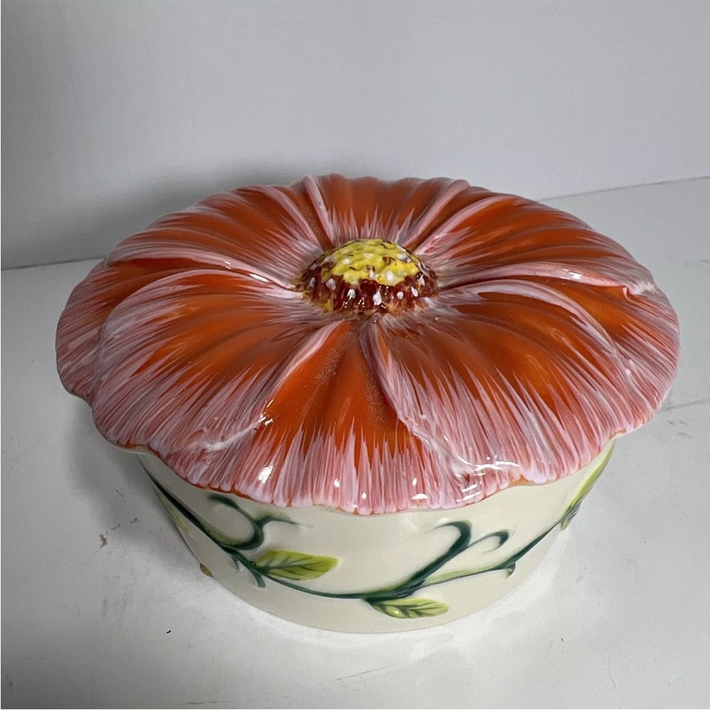 Vintage I. Godinger & Co. Garden of Eden Peony Trinket Box